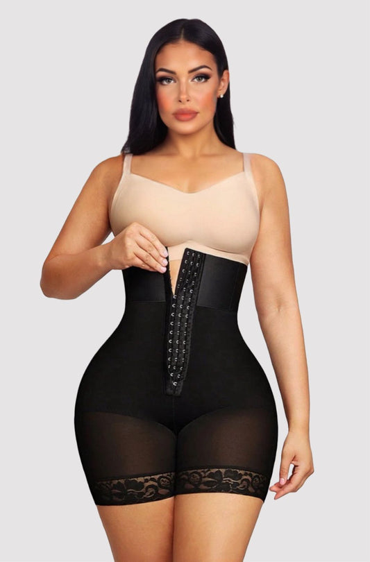 Shapewear - skims - waist trainer 